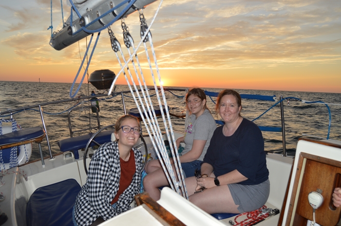 Limerick Sailing Charters Out Of South Haven Mi Offering Captained Day